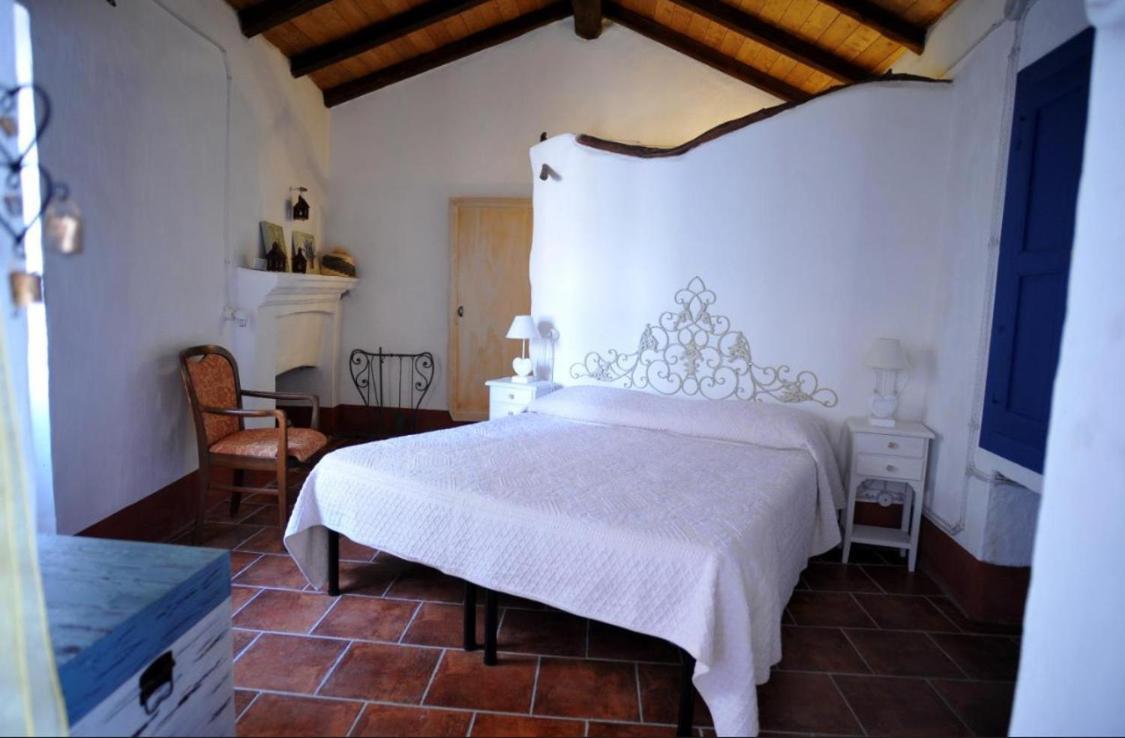 אוליאנה B&B Corte San Lussorio מראה חיצוני תמונה