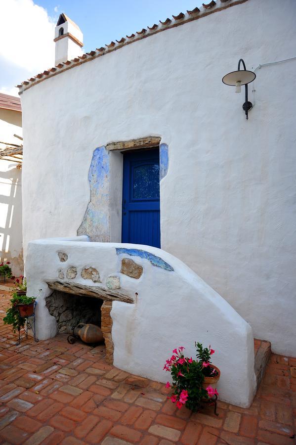 אוליאנה B&B Corte San Lussorio מראה חיצוני תמונה